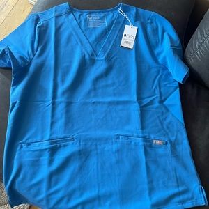 Figs Capri blue scrub top, NWT, purchased during final sale unable to return